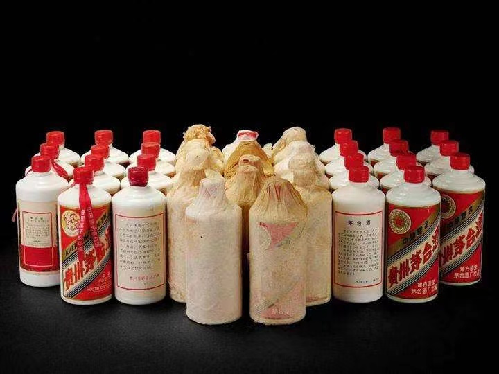 商州日照岚山回收酒价格哪里回收(附近上门回收茅台酒）?